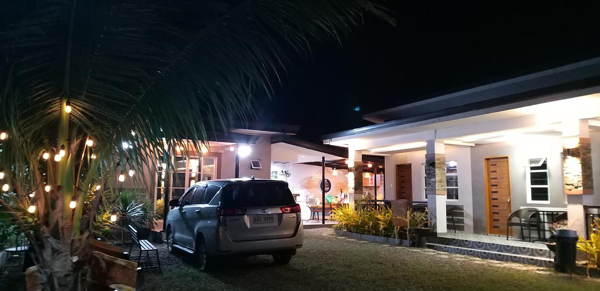 Richville Little Boracay Guest House Calatagan 외부 사진